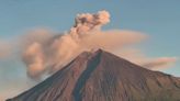 Volcán Sangay continúa proceso eruptivo con emisión de ceniza