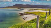 Tourists wowed by 'stunning' Scottish beach dubbed our very own 'Great Barrier Reef'