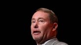 Estatus de moneda de reserva del dólar depende de que EEUU controle gasto, advierte "rey de los bonos" Gundlach