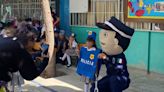 Agentes policiacos de Gómez Palacio visitan a alumnos de jardín de niños