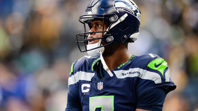 Seahawks coach Mike Macdonald shares update on mystery injury for QB Geno Smith | Sporting News