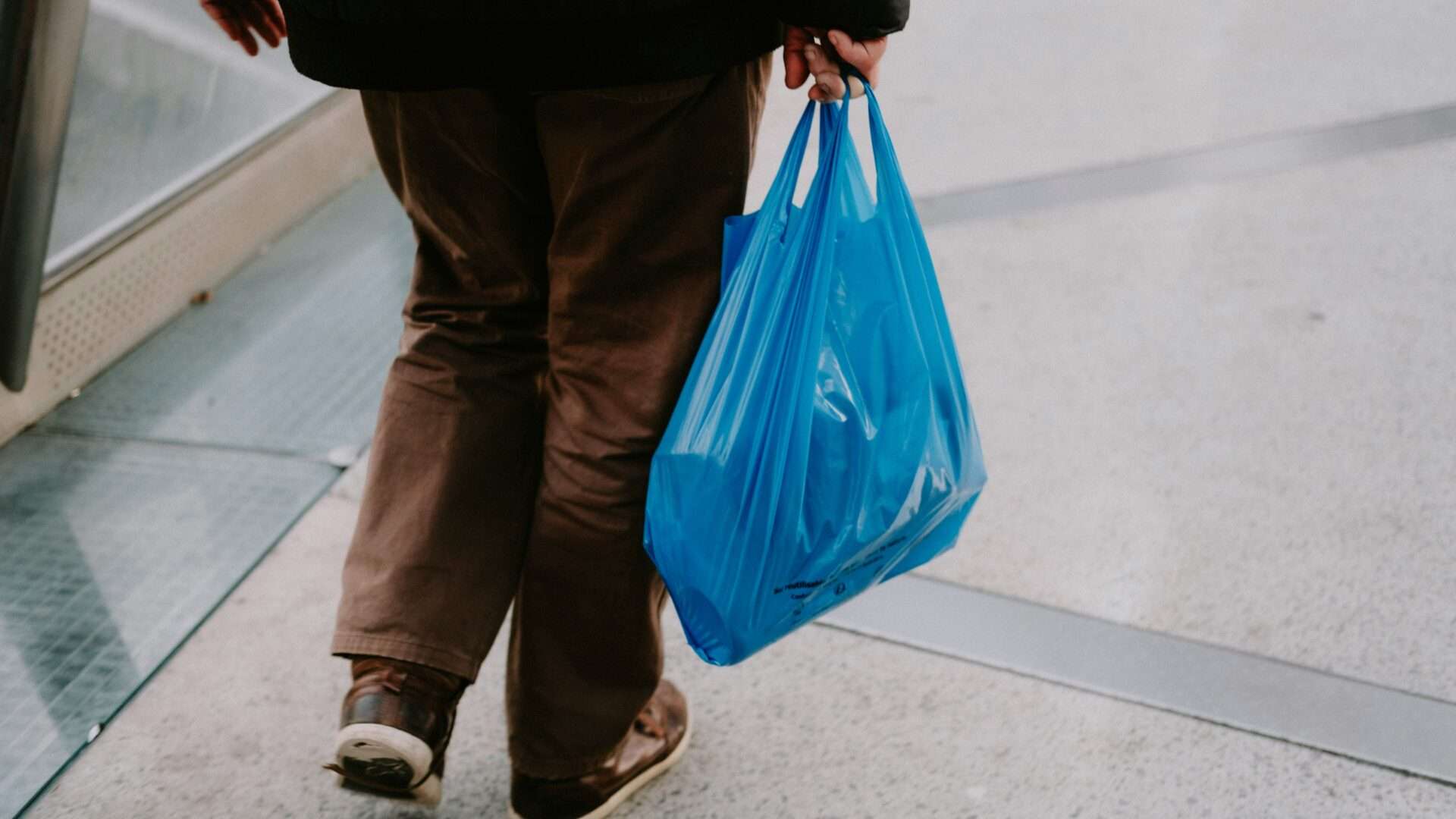 California Is Doubling Down on Banning Plastic Bags