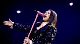 Laura Pausini Brings 30-Year Career Retrospective to Miami, Performs Impromptu Duet With Luis Fonsi