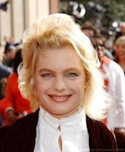 Erika Eleniak