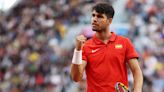 Roland Garros champions Carlos Alcaraz, Iga Swiatek win Olympic openers | Tennis.com