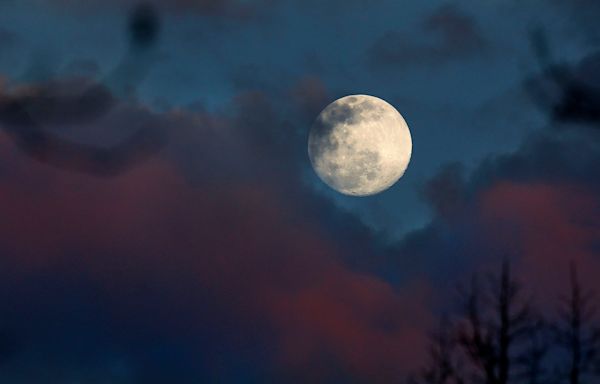 When is the full moon in June? Strawberry Moon to sweeten the night sky