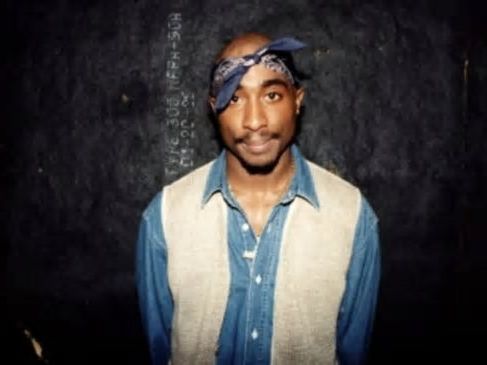 Inesperado: Tupac quedó envuelto en una disputa legal a 28 años de su muerte