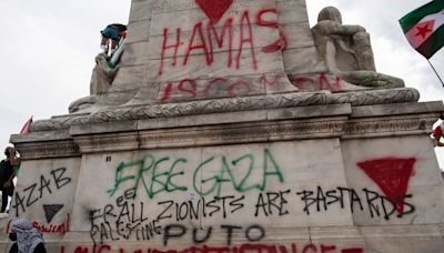 ‘Hamas is coming’: Protesters burn American flags in Washington DC, overwhelm police