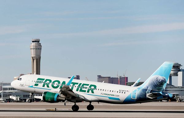 Frontier Airlines pilot arrested and escorted off aircraft by police in Houston