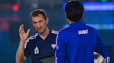 Rodolfo Arruabarrena: “Les dije a mis jugadores: Ojo con tocarlo a Messi, porque después no puedo entrar a la Argentina”