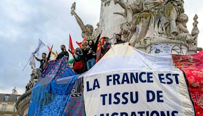 « Surprise », « révolution française » : les réactions de la presse étrangère après le second tour des législatives