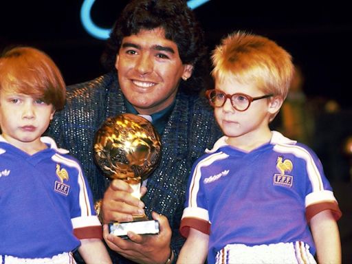 Arranca una subasta millonaria por el Balón de Oro que Maradona ganó en México '86 y había robado la mafia italiana