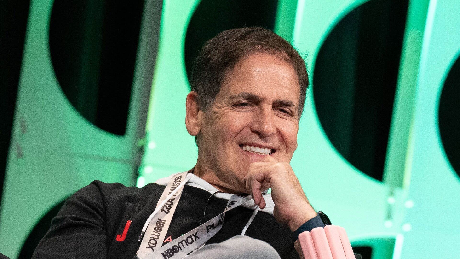 Mark Cuban: Here’s Why I Don’t Spend Money on a Chauffeur or Cleaning Services