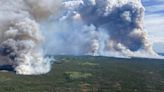 Sigue incendio forestal en el oeste de Canadá