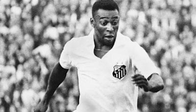 Leyendas del fútbol mundial que han jugado a nivel de clubes contra Costa Rica a lo largo de la historia