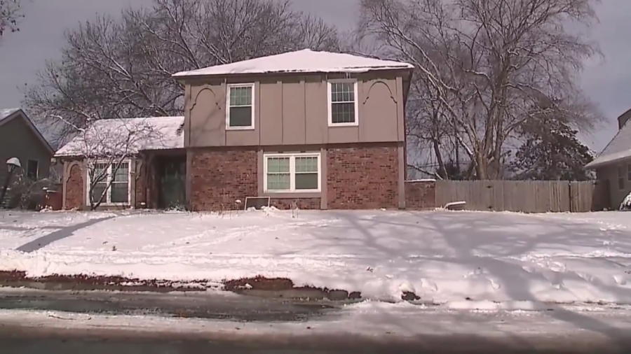 6 months after men found dead in Northland backyard, families still await answers