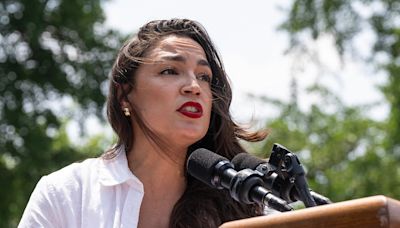 AOC Slams Effort to Oust Biden in Lengthy Livestream