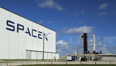 SpaceX Falcon 9 Rocket Cleared for Return to Space, FAA says