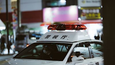 日本61歲男酒駕追撞公車！ 警一查「竟是大學教授」