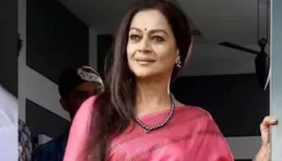 From Early Setbacks To A Beloved Actress, The Journey Of Zarina Wahab - News18