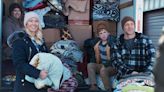 Anna Camp and Rob Mayes Tackle Homelessness and Mental Health in Inspiring True Story ‘5,000 Blankets’
