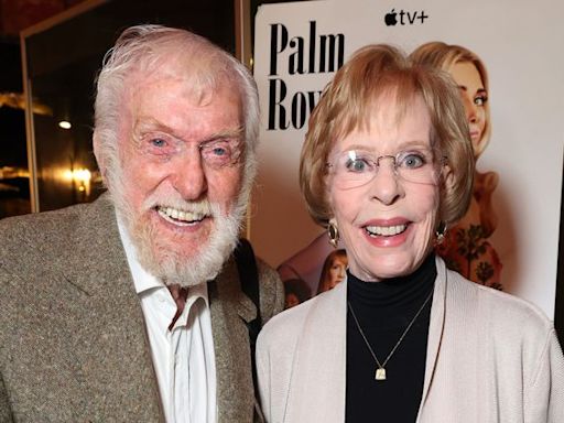 Carol Burnett reunites with “Carol Burnett Show” costar Dick Van Dyke on the red carpet