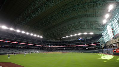 Astros vs. Brewers still on as Houston recovers from wild storm