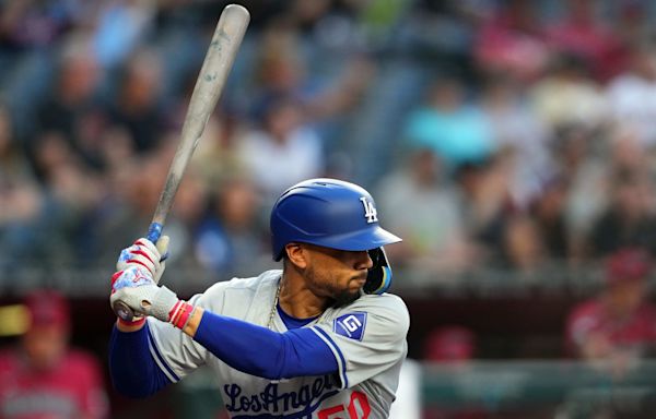 Dodgers Manager Dave Roberts Has High Praise for Mookie Betts' 'MVP-Type Season'
