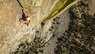 Blind Climber Completes Historic Trad Ascent on Devils Tower