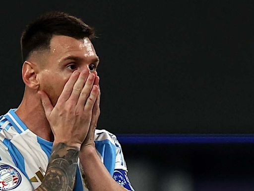 Messi es baja contra Perú; Scaloni suspendido