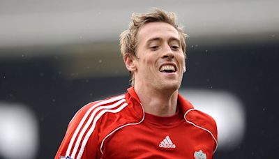 On this day in 2005 – Liverpool sign Peter Crouch from Southampton for £7million