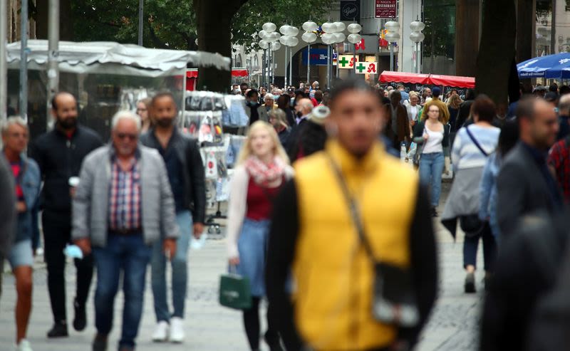 Net migration to Germany more than halved last year, says stats office