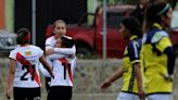 Una goleada marca histórico arranque de la Liga Femenina de Fútbol de Bolivia