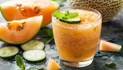 Estos son los beneficios de tomar jugo de melón y pepino por las mañanas durante una semana
