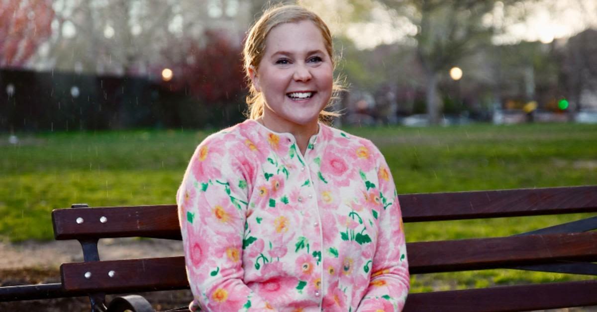 Amy Schumer Says She 'Rose' Above Mean Comments Made About Her Puffy Face: 'F--- It'