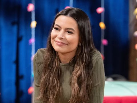 Miranda Cosgrove Talks Potential iCarly Movie