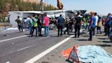 Al menos 32 muertos en Turquía por choques en lugares de accidentes de tránsito