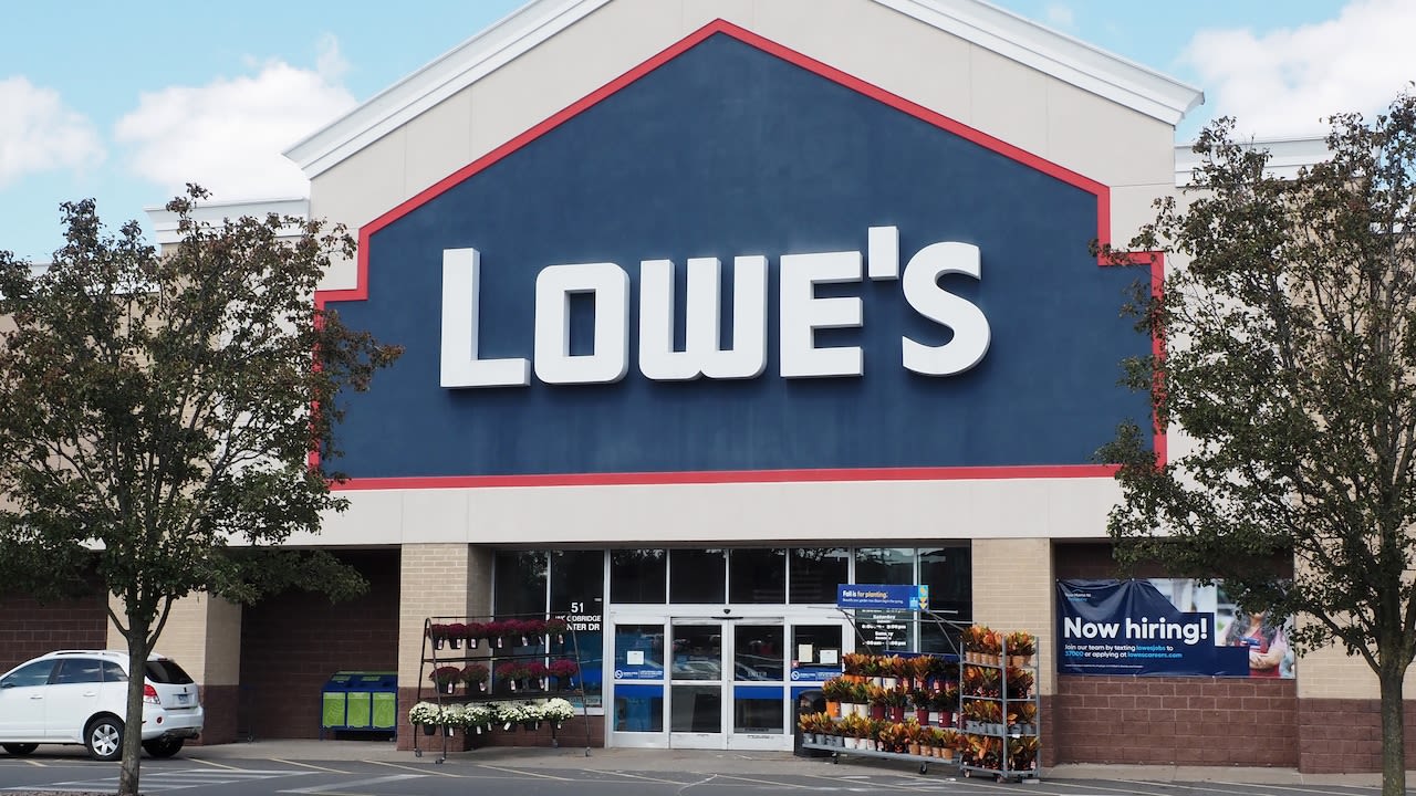 Is Lowe’s open on July 4th? What to know before you go to the store