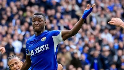 Arsenal recibe al Chelsea de Moisés Caicedo