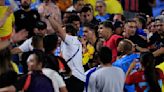 Qué sanciones podría recibir Uruguay tras la pelea con hinchas colombianos