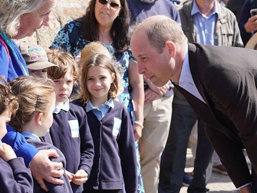 Major Kate Middleton cancer update issued by Prince William during school visit