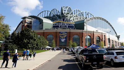 Eleven fans injured at Brewers' American Family Field after escalator malfunctions after game