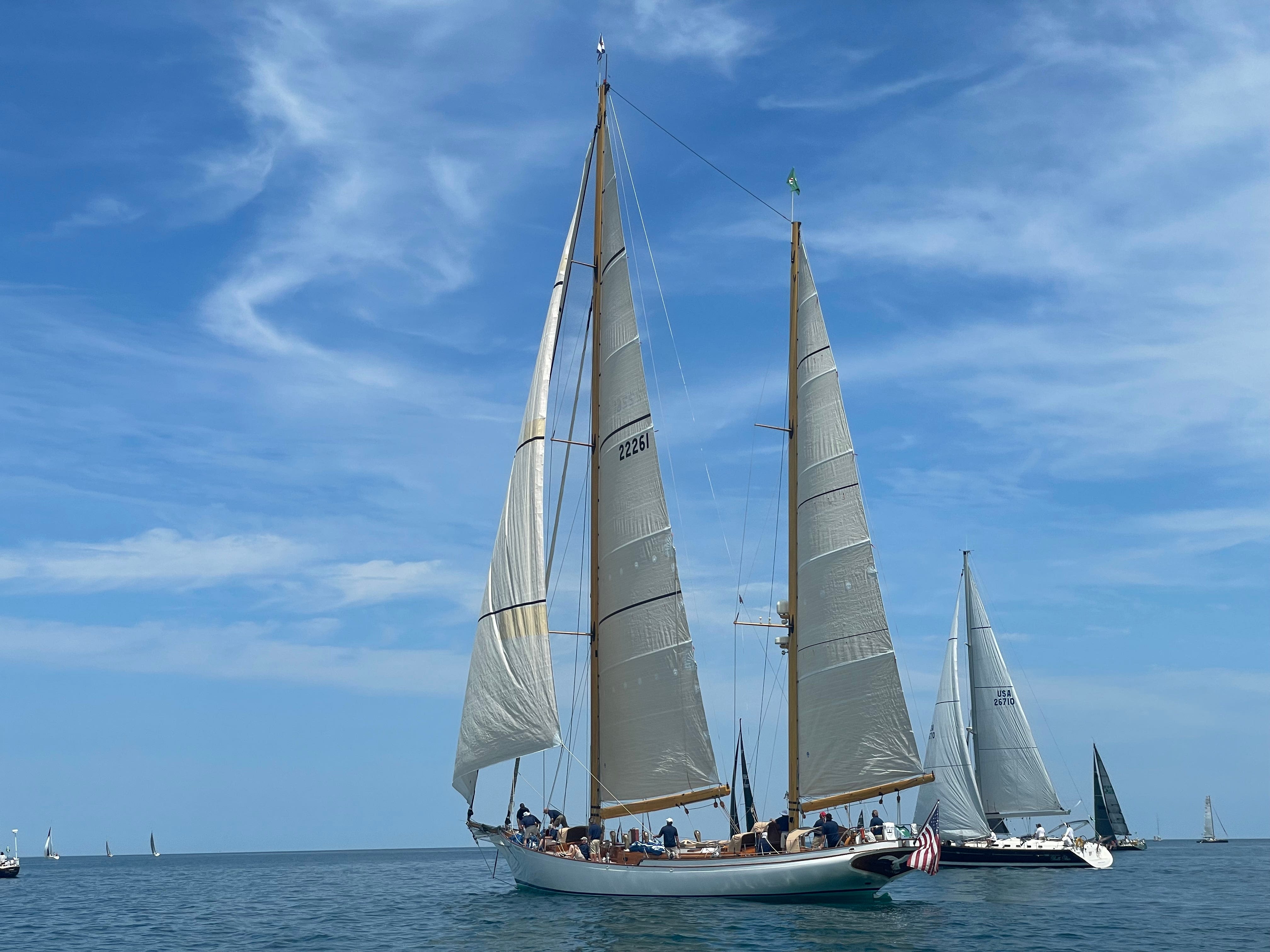 100th Port Huron-to Mackinac Island Sailboat Race draws large crowds