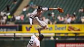 Yordan Alvarez homers, drives in 2 as Astros beat White Sox 5-3