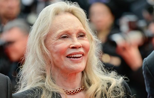 Faye Dunaway Talks “Cathartic” Experience Of Sharing Bipolar Disorder In Documentary