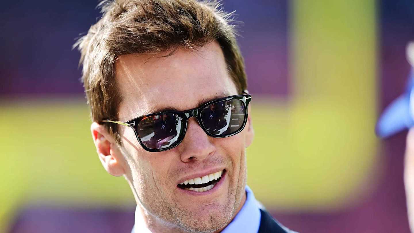 Here Comes the Tom Brady Speculation Yet Again