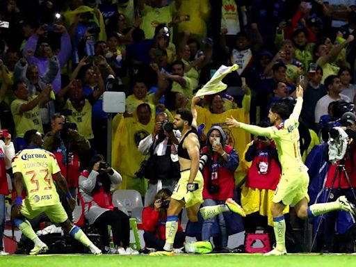 Diego Valdés e Igor Lichnovsky son bicampeones del fútbol mexicano con el América - La Tercera