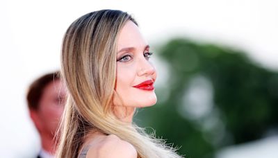 Angelina Jolie Wore This Mascara for Her ‘Maria’ Movie Premiere Glam