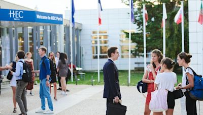 « Ça m’angoisse ! » : nouvelle flambée des frais de scolarité des écoles de commerce 2024