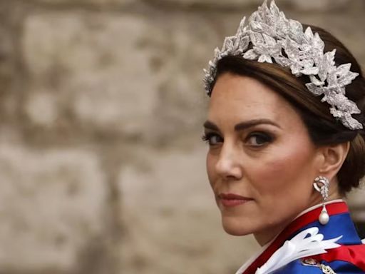 Biógrafa de Lady Di fala sobre estado de saúde de Kate Middleton: 'Doente demais' | Mundo e Ciência | O Dia